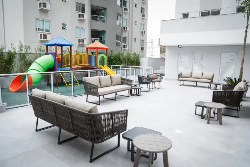 Apartamento sem mobilia com 2 dormitórios sendo 1 suítes e 1 vagas de garagem em Itajaí — foto 39