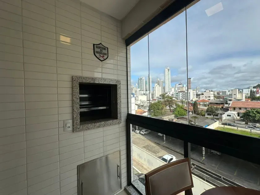 Apartamento alto padrão com 2 dormitórios sendo 1 suíte e 2 vagas - Nações | Balneário Camboriú/SC — foto 18