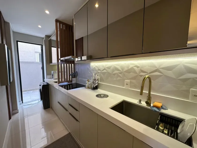 Apartamento alto padrão com 2 dormitórios sendo 1 suíte e 2 vagas - Nações | Balneário Camboriú/SC — foto 7