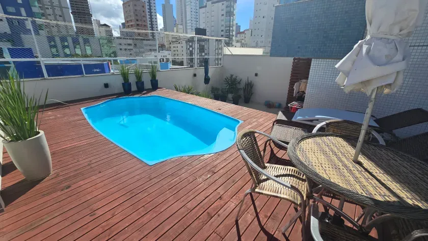 Apartamento garden 2 dormitórios sendo 1 suíte e piscina privativa - Centro de Balneário Camboriú/SC — foto 14