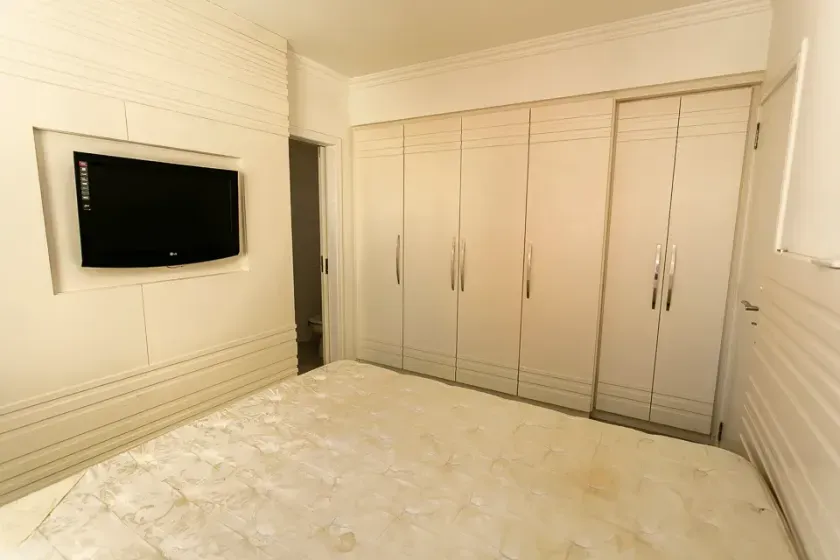Apartamento com 2 dormitórios sendo 1 suíte e 1 vaga de garagem - Balneário Camboriú/SC — foto 12