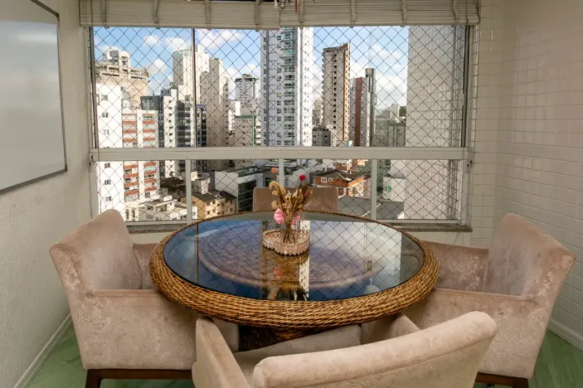 Apartamento com 2 dormitórios sendo 1 suíte e 1 vaga de garagem - Balneário Camboriú/SC — foto 26