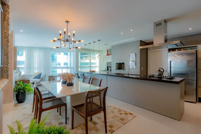 Apartamento frente mar pronto pra morar! Com 3 suítes e 4 vagas de garagem na Praia Brava - Itajaí — foto 9