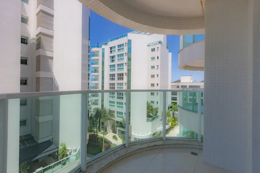 Apartamento frente mar pronto pra morar! Com 3 suítes e 4 vagas de garagem na Praia Brava - Itajaí — foto 40