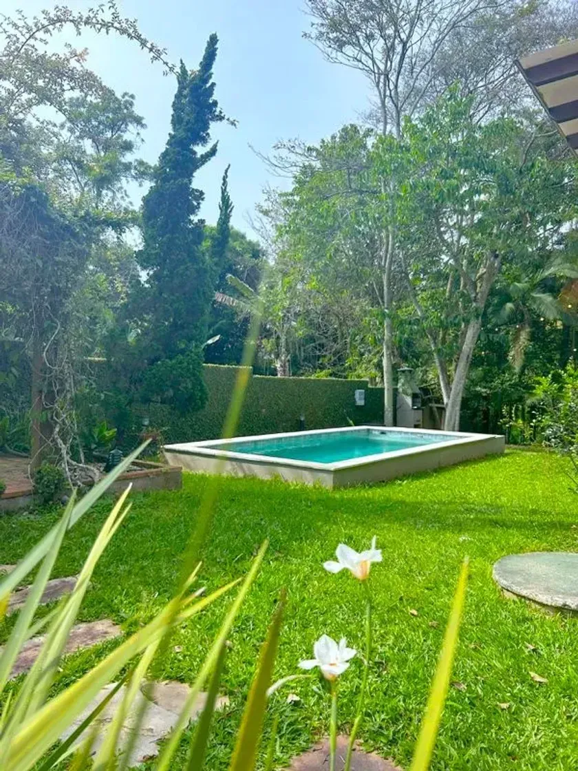 Casa com 3 dormitórios sendo1 suíte piscina e 2 vagas - Praia de Taquaras, Balneário Camboriú/SC — foto 12