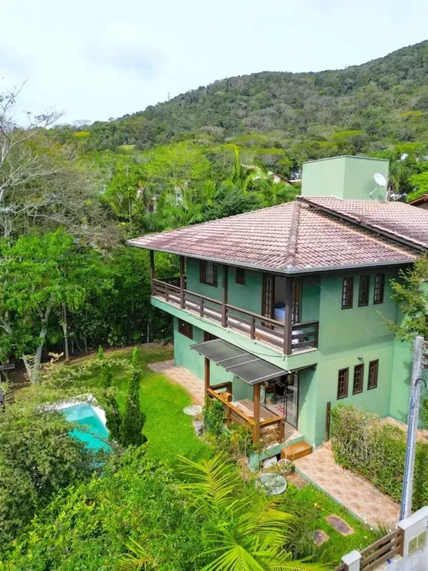 Casa com 3 dormitórios sendo1 suíte piscina e 2 vagas - Praia de Taquaras, Balneário Camboriú/SC — foto 19