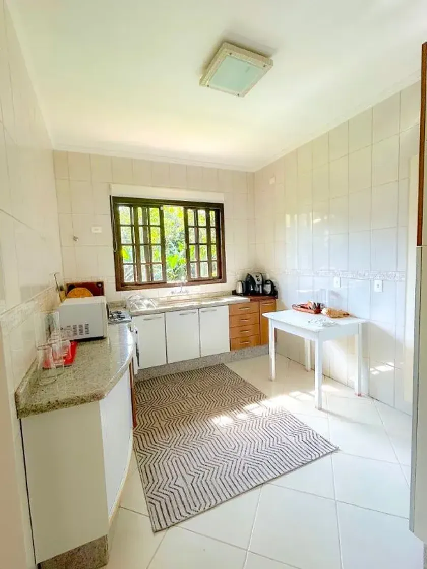 Casa com 3 dormitórios sendo1 suíte piscina e 2 vagas - Praia de Taquaras, Balneário Camboriú/SC — foto 27