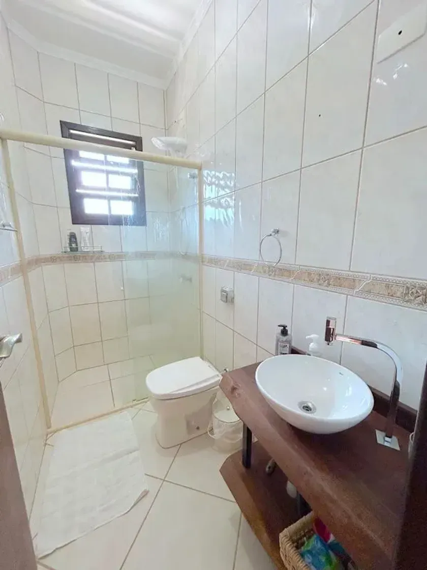 Casa com 3 dormitórios sendo1 suíte piscina e 2 vagas - Praia de Taquaras, Balneário Camboriú/SC — foto 32
