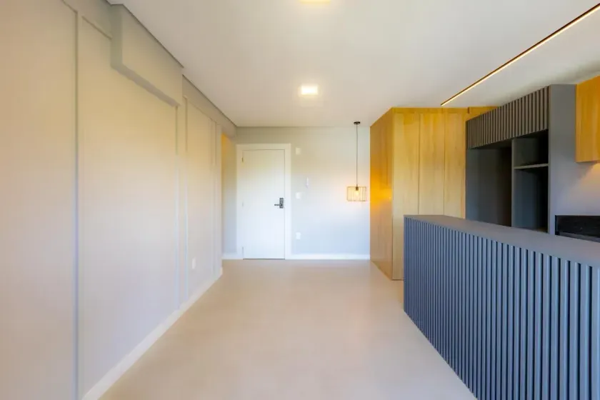Apartamento semi-mobiliado com 2 suítes e 2 vagas de garagem na Praia dos Amores — foto 5