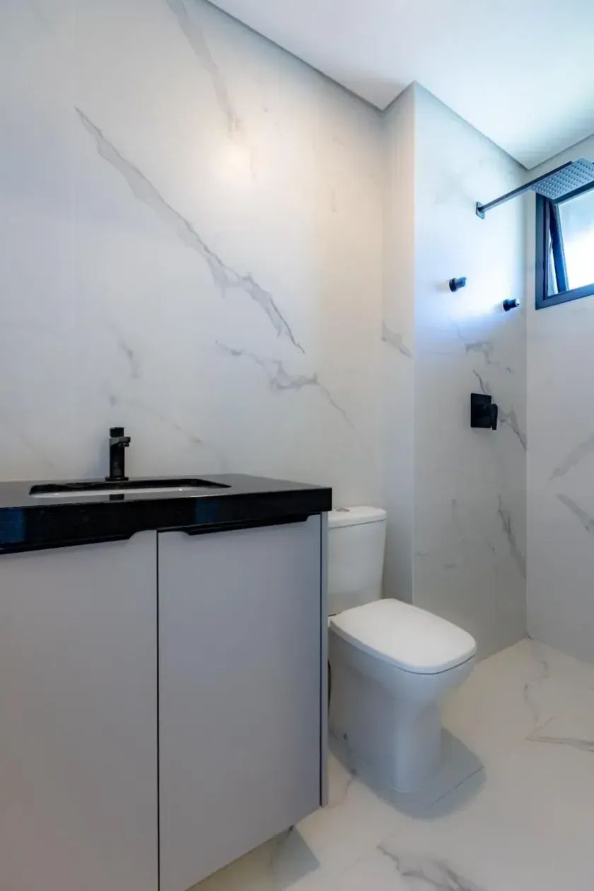 Apartamento semi-mobiliado com 2 suítes e 2 vagas de garagem na Praia dos Amores — foto 49