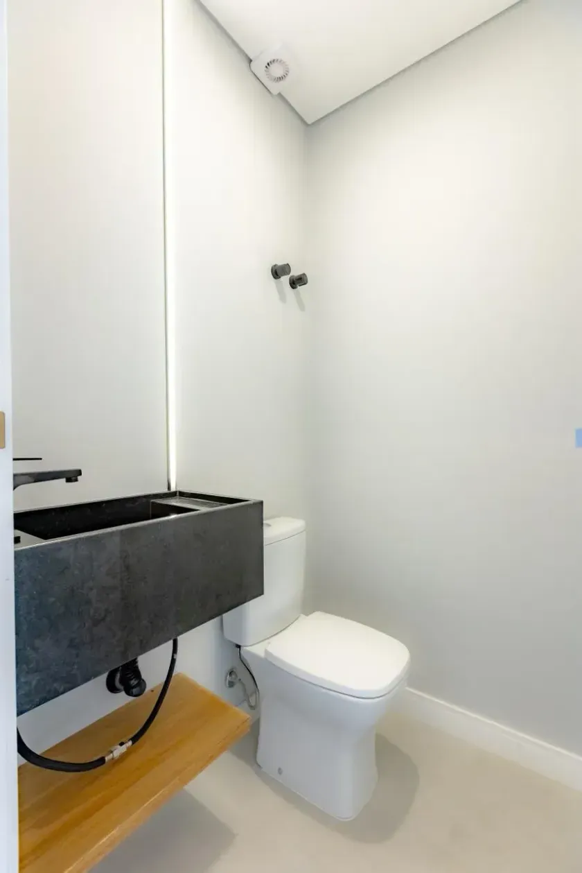Apartamento semi-mobiliado com 2 suítes e 2 vagas de garagem na Praia dos Amores — foto 17
