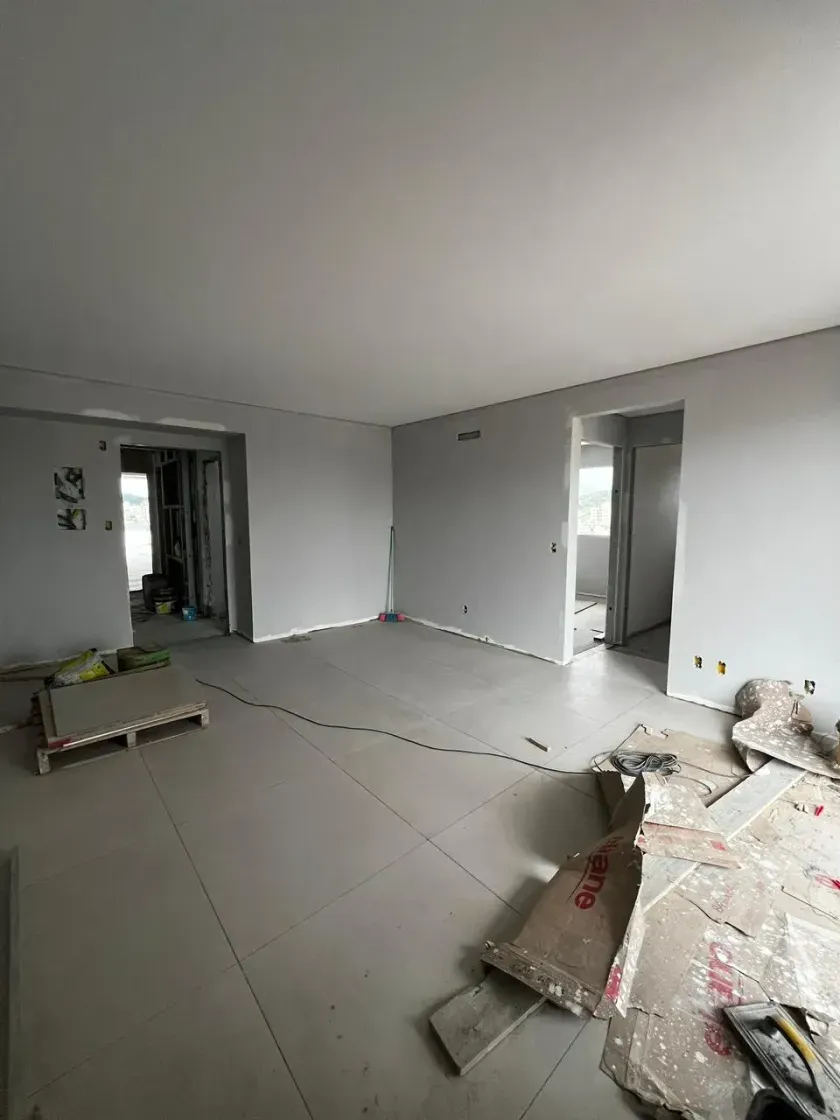 Apartamento em construção com 2 dormitórios sendo 1 suíte e 2 vagas de garagem em Balneário Camboriú — foto 3