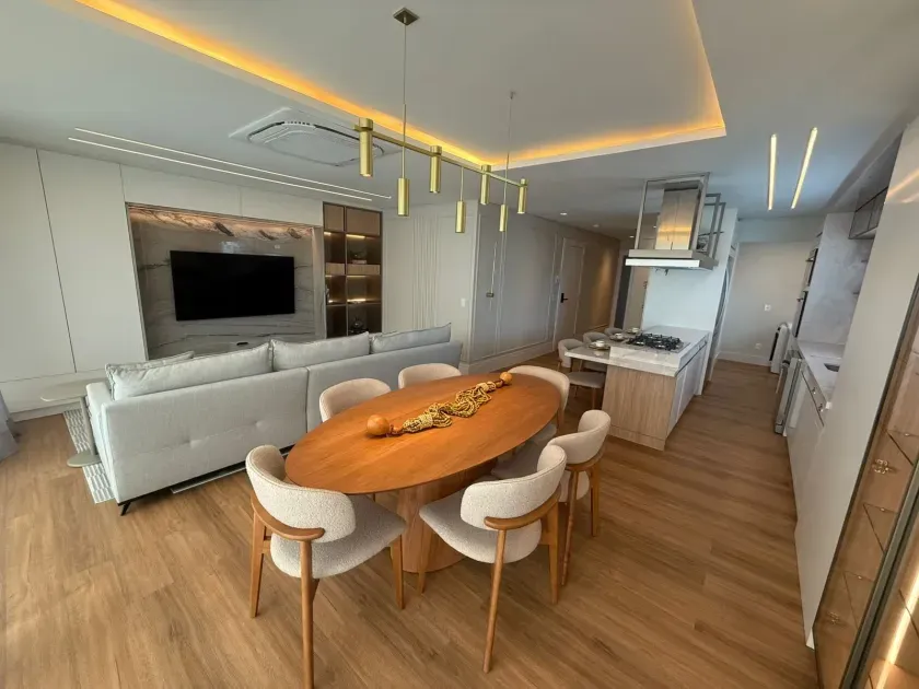 Apartamento de alto padrão com 3 suítes e 3 vagas de garagem | Balneário Camboriú/SC — foto 2