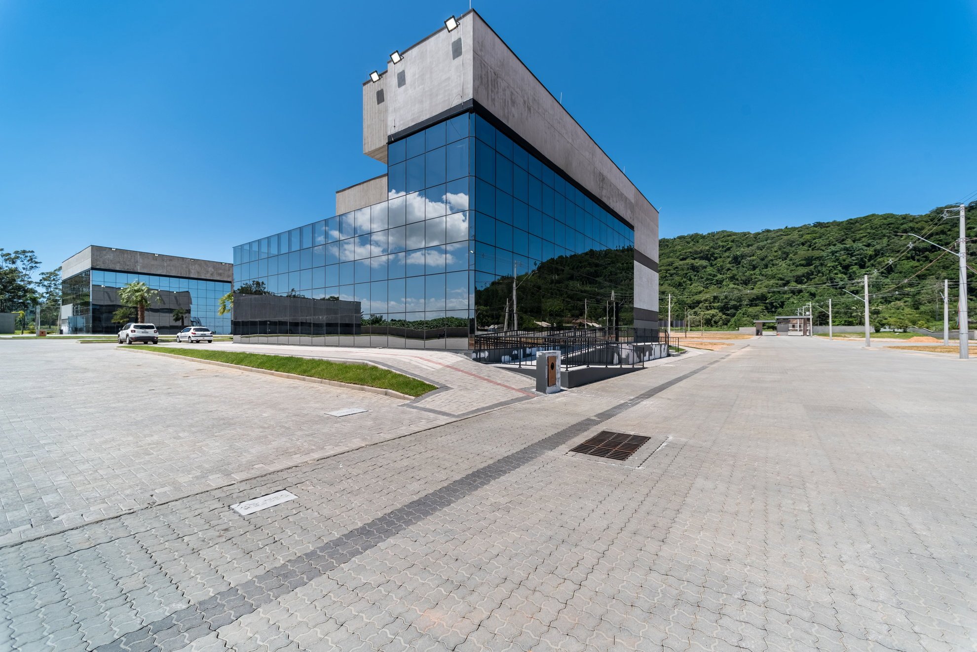 ABC Business Park — fachada e renders 13, ABC Embralot, Balneário Perequê, Porto Belo SC ABC Business Park — fachada e renders 13, ABC Embralot, Balneário Perequê, Porto Belo SC