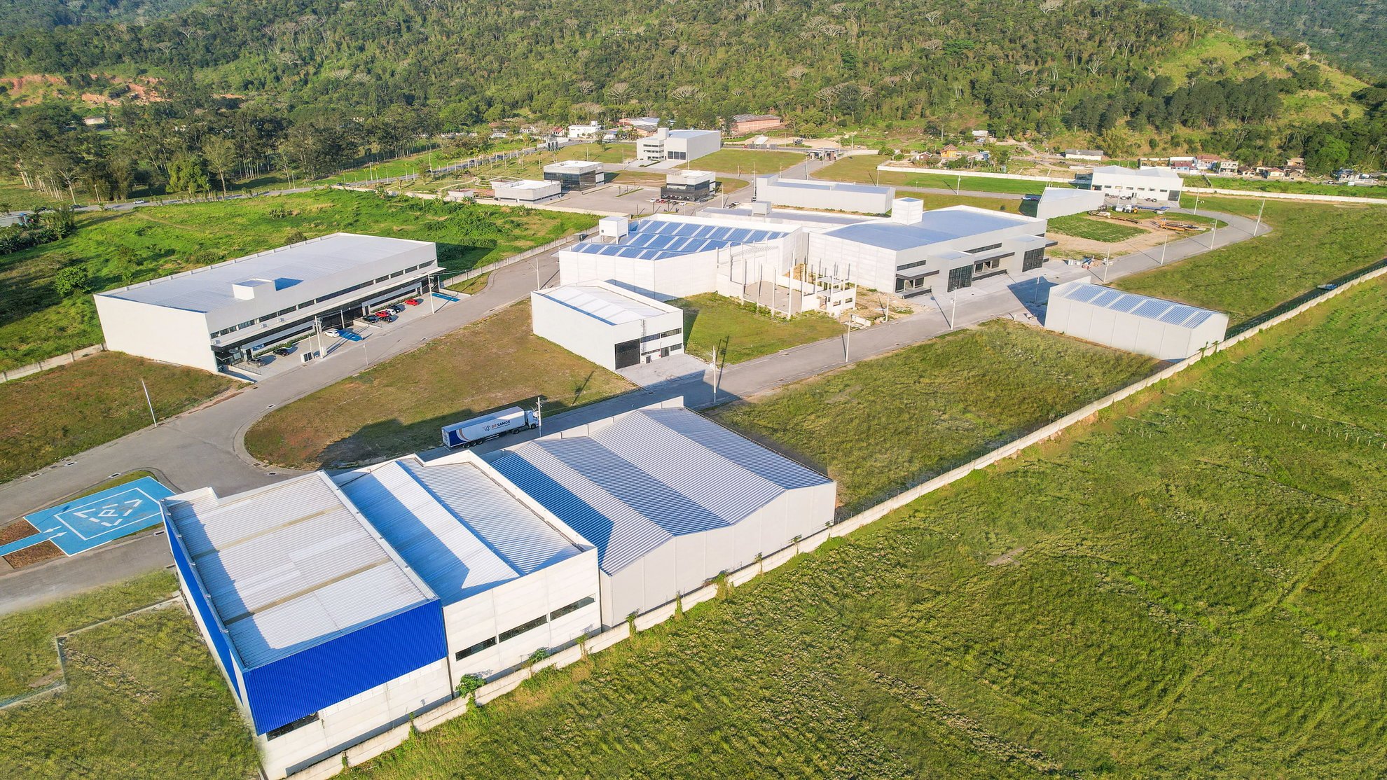 ABC Business Park — fachada e renders 25, ABC Embralot, Balneário Perequê, Porto Belo SC ABC Business Park — fachada e renders 25, ABC Embralot, Balneário Perequê, Porto Belo SC