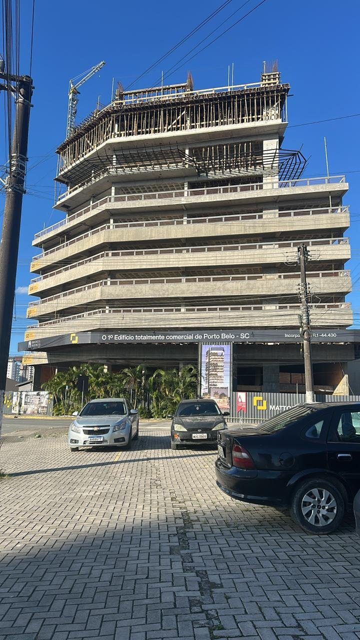 Brickell Business — andamento 2, Mattos Incorporadora, Balneário Perequê, Porto Belo SC Brickell Business — andamento 2, Mattos Incorporadora, Balneário Perequê, Porto Belo SC