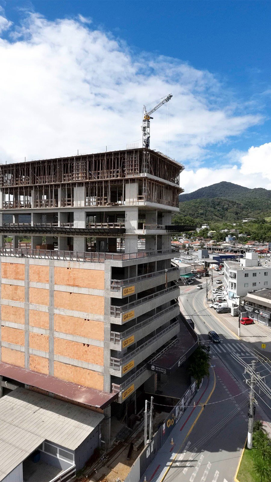 Brickell Business — obra outubro drone 6, Mattos Incorporadora, Balneário Perequê, Porto Belo SC Brickell Business — obra outubro drone 6, Mattos Incorporadora, Balneário Perequê, Porto Belo SC