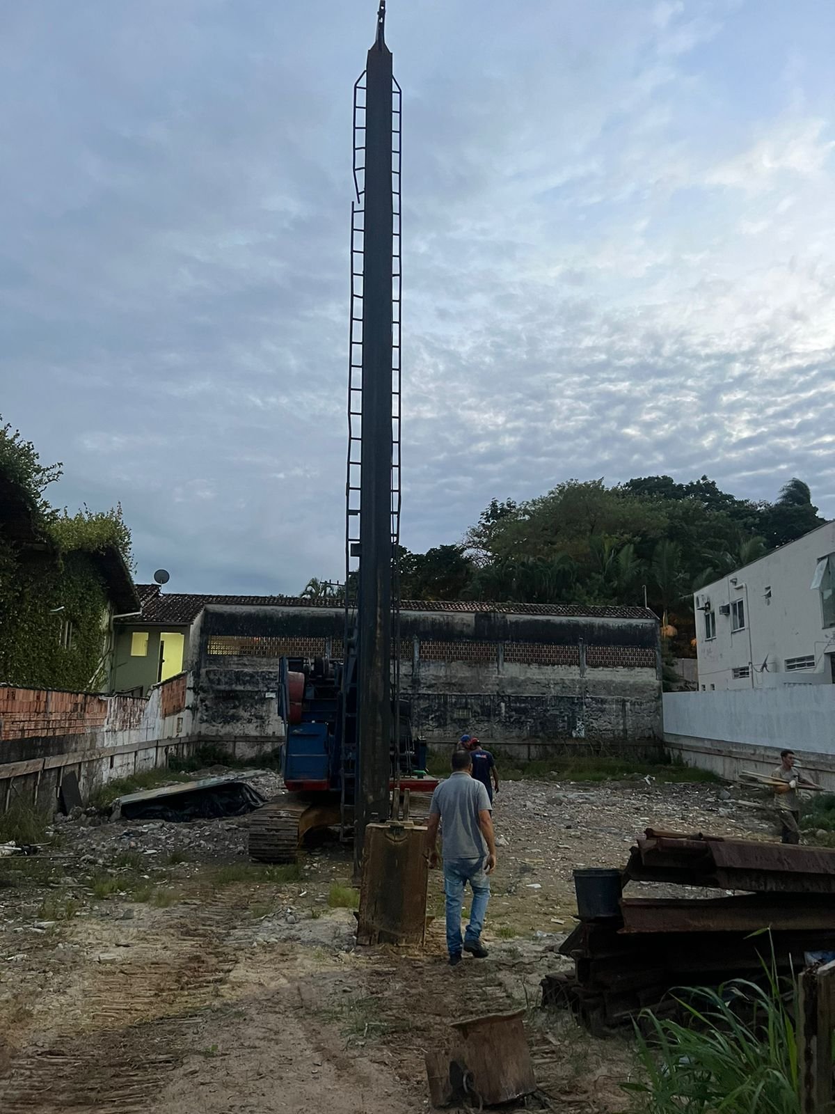 Encante Residencial — andamento da obra, Reskatrin Empreendimentos, Balneário Perequê, Porto Belo SC Encante Residencial — andamento da obra, Reskatrin Empreendimentos, Balneário Perequê, Porto Belo SC