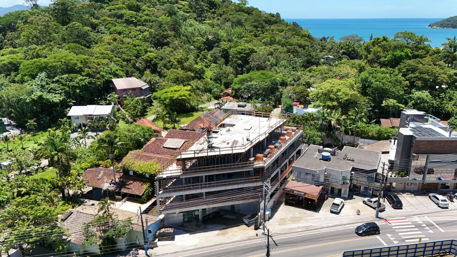 Encante Residencial — andamento da obra, Reskatrin Empreendimentos, Balneário Perequê, Porto Belo SC Encante Residencial — andamento da obra, Reskatrin Empreendimentos, Balneário Perequê, Porto Belo SC