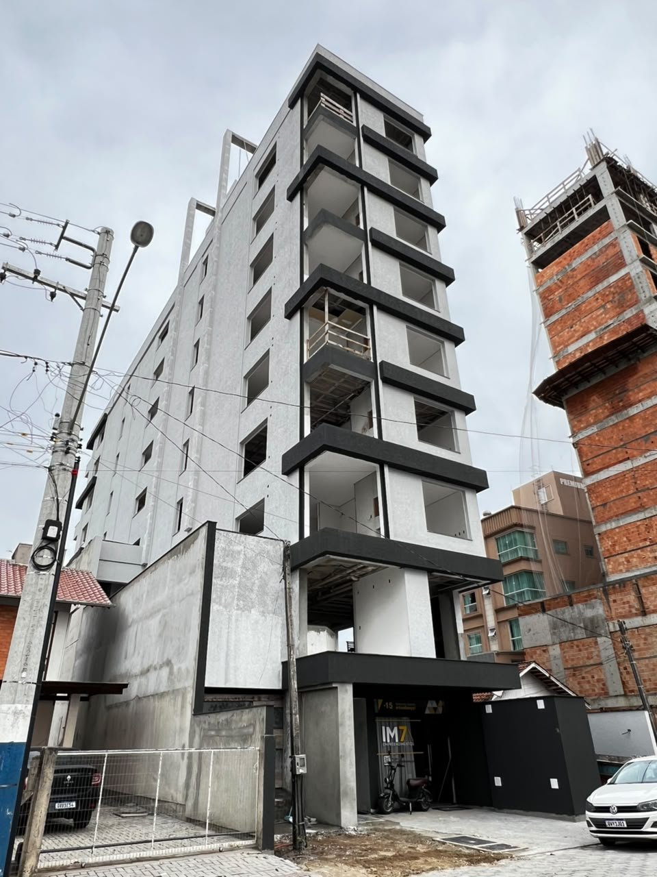 Zephyros — andamento da obra, IM7 Empreendimentos, Balneário Perequê, Porto Belo SC Zephyros — andamento da obra, IM7 Empreendimentos, Balneário Perequê, Porto Belo SC