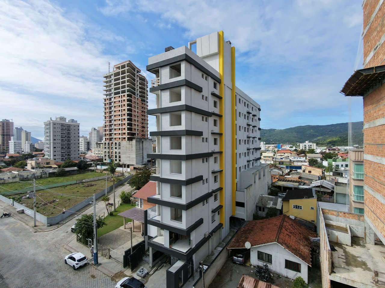 Zephyros — andamento da obra, IM7 Empreendimentos, Balneário Perequê, Porto Belo SC Zephyros — andamento da obra, IM7 Empreendimentos, Balneário Perequê, Porto Belo SC