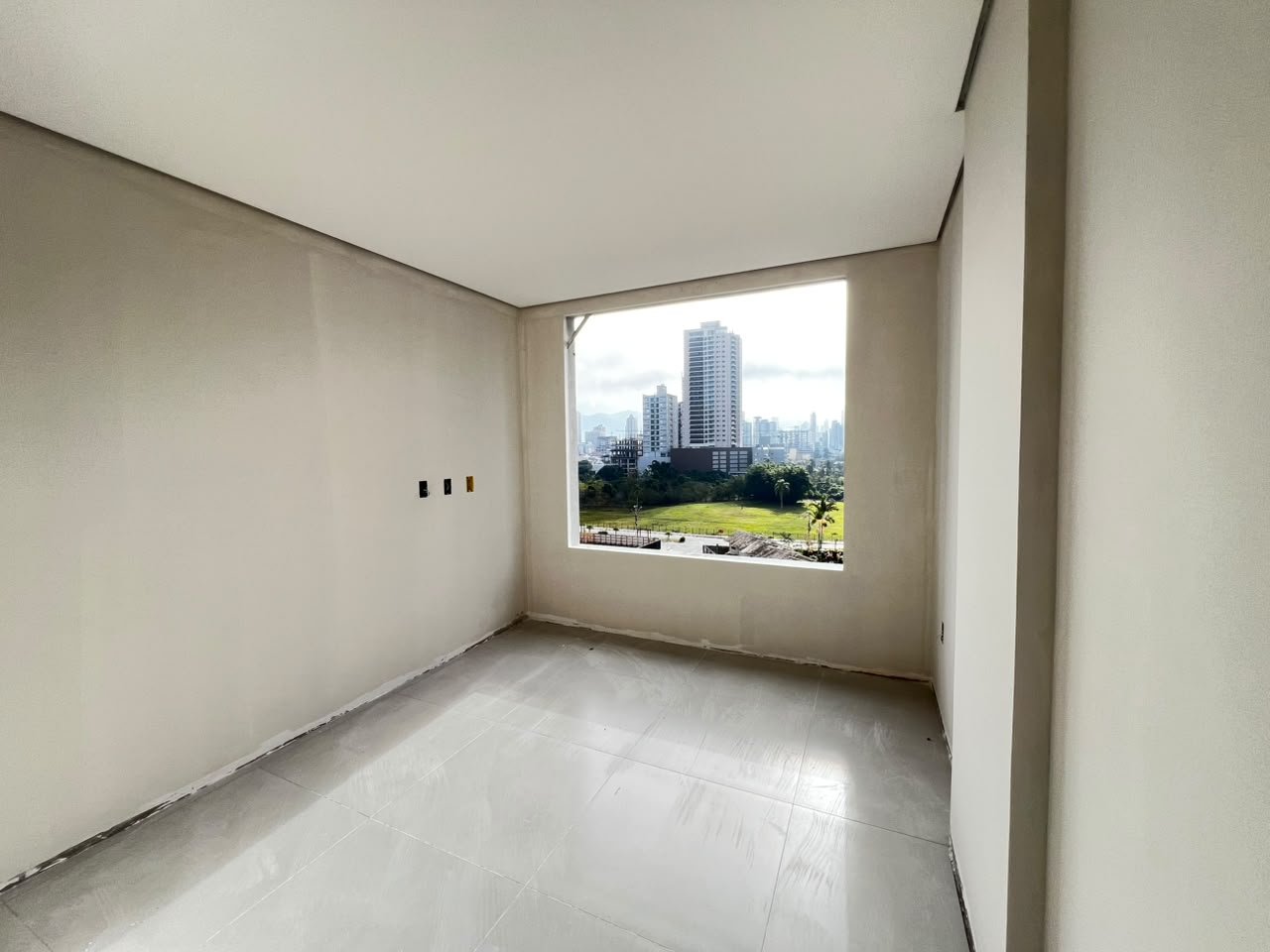 Zephyros — andamento da obra, IM7 Empreendimentos, Balneário Perequê, Porto Belo SC Zephyros — andamento da obra, IM7 Empreendimentos, Balneário Perequê, Porto Belo SC