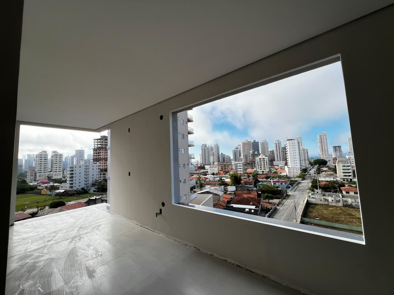 Zephyros — andamento da obra, IM7 Empreendimentos, Balneário Perequê, Porto Belo SC Zephyros — andamento da obra, IM7 Empreendimentos, Balneário Perequê, Porto Belo SC