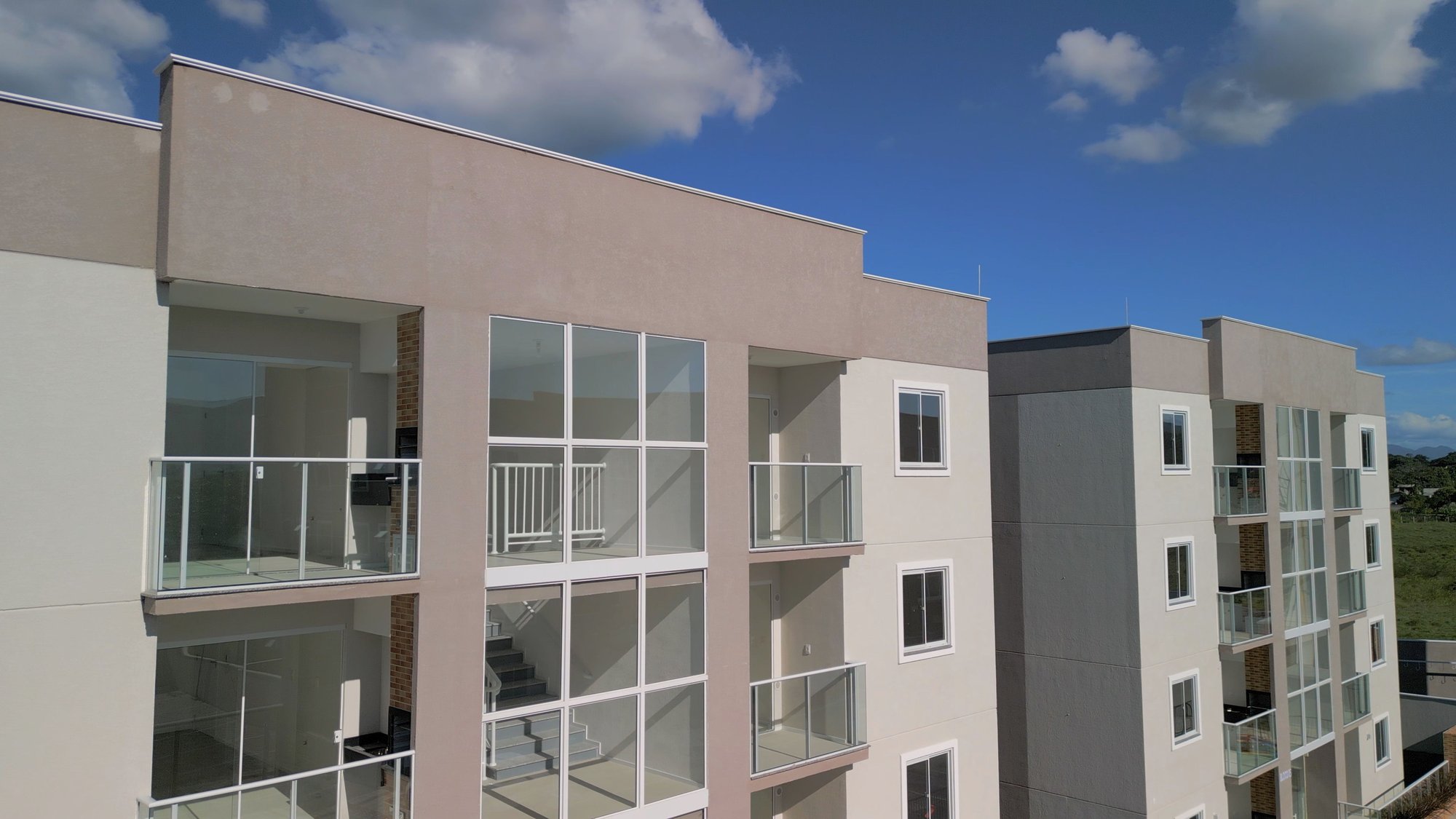 Jardins di Porto Belo — fachada e renders 1, Franka Empreendimentos, Balneário Perequê, Porto Belo SC Jardins di Porto Belo — fachada e renders 1, Franka Empreendimentos, Balneário Perequê, Porto Belo SC