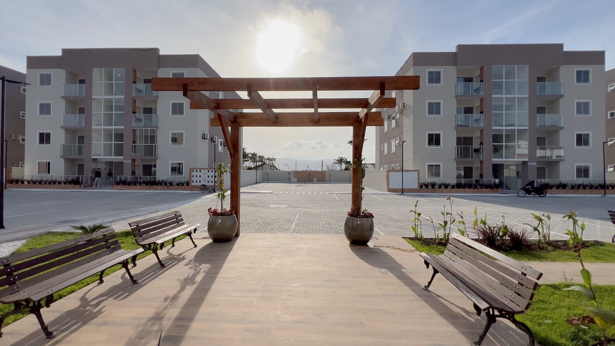 Jardins di Porto Belo — fachada e renders 6, Franka Empreendimentos, Balneário Perequê, Porto Belo SC Jardins di Porto Belo — fachada e renders 6, Franka Empreendimentos, Balneário Perequê, Porto Belo SC