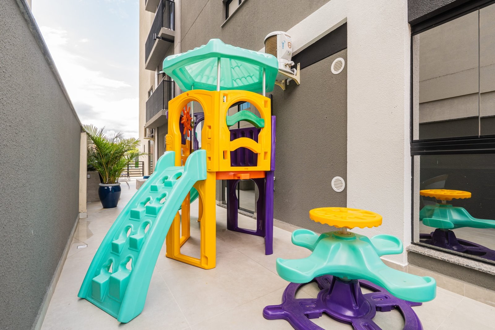 Leblon Residence — Playground (foto real), Construtora Pro House, Porto Belo SC