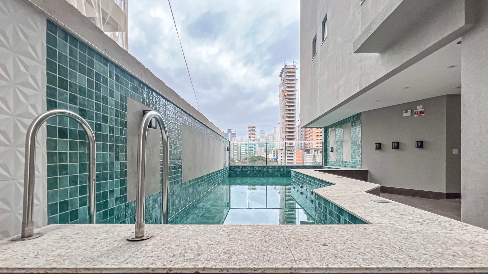 Monte Hermon Residence — fachada e renders 27, F7 Empreendimentos, Balneário Perequê, Porto Belo SC Monte Hermon Residence — fachada e renders 27, F7 Empreendimentos, Balneário Perequê, Porto Belo SC