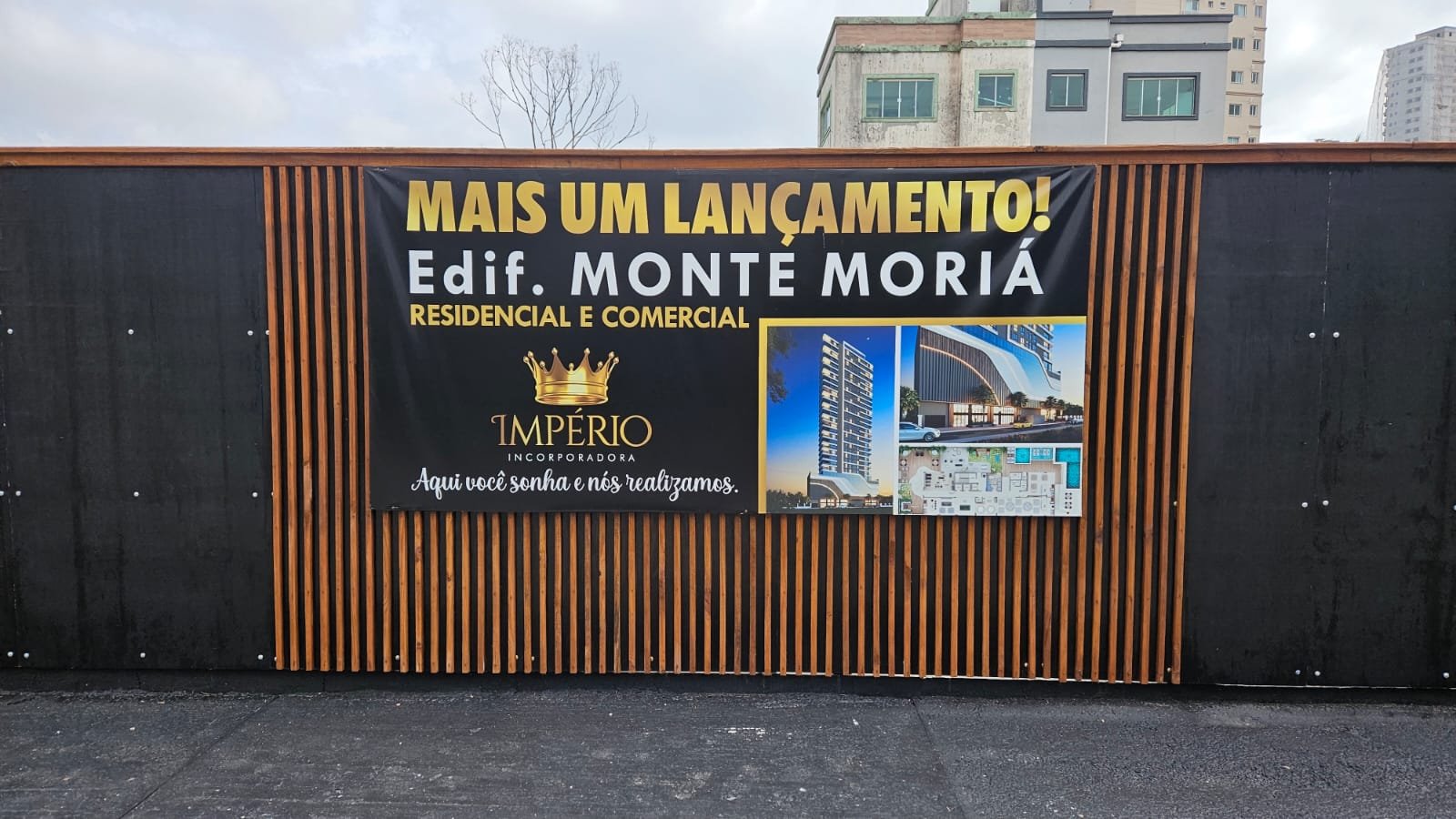 Monte Moriá — andamento da obra, Império Real Construtora, Balneário Perequê, Porto Belo SC Monte Moriá — andamento da obra, Império Real Construtora, Balneário Perequê, Porto Belo SC