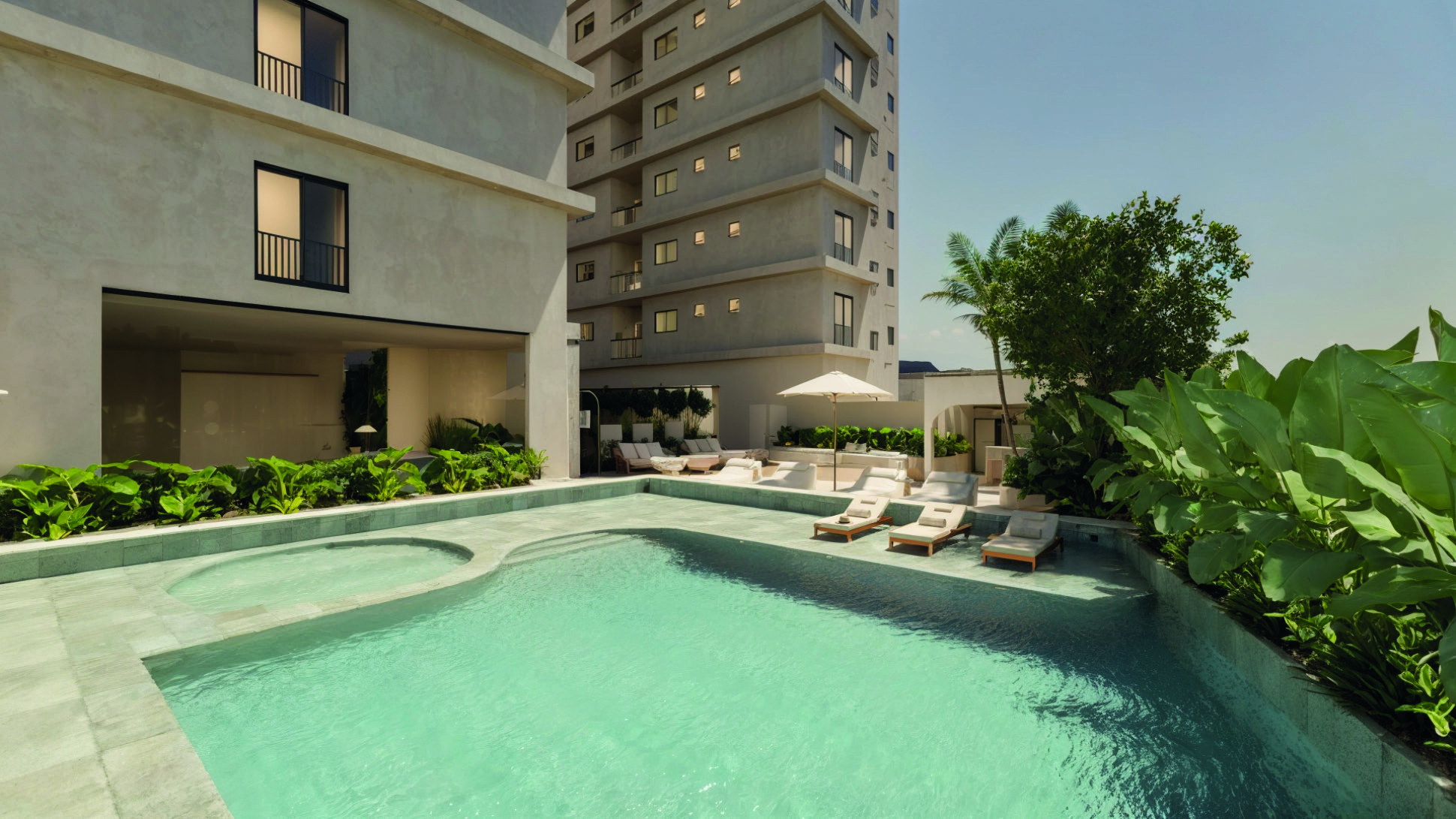 Reserva Tedesco & Mensch — piscina externa do Reserva Live, Grupo TED, Jardim Dourado, Porto Belo SC Reserva Tedesco & Mensch — piscina externa do Reserva Live, Grupo TED, Jardim Dourado, Porto Belo SC