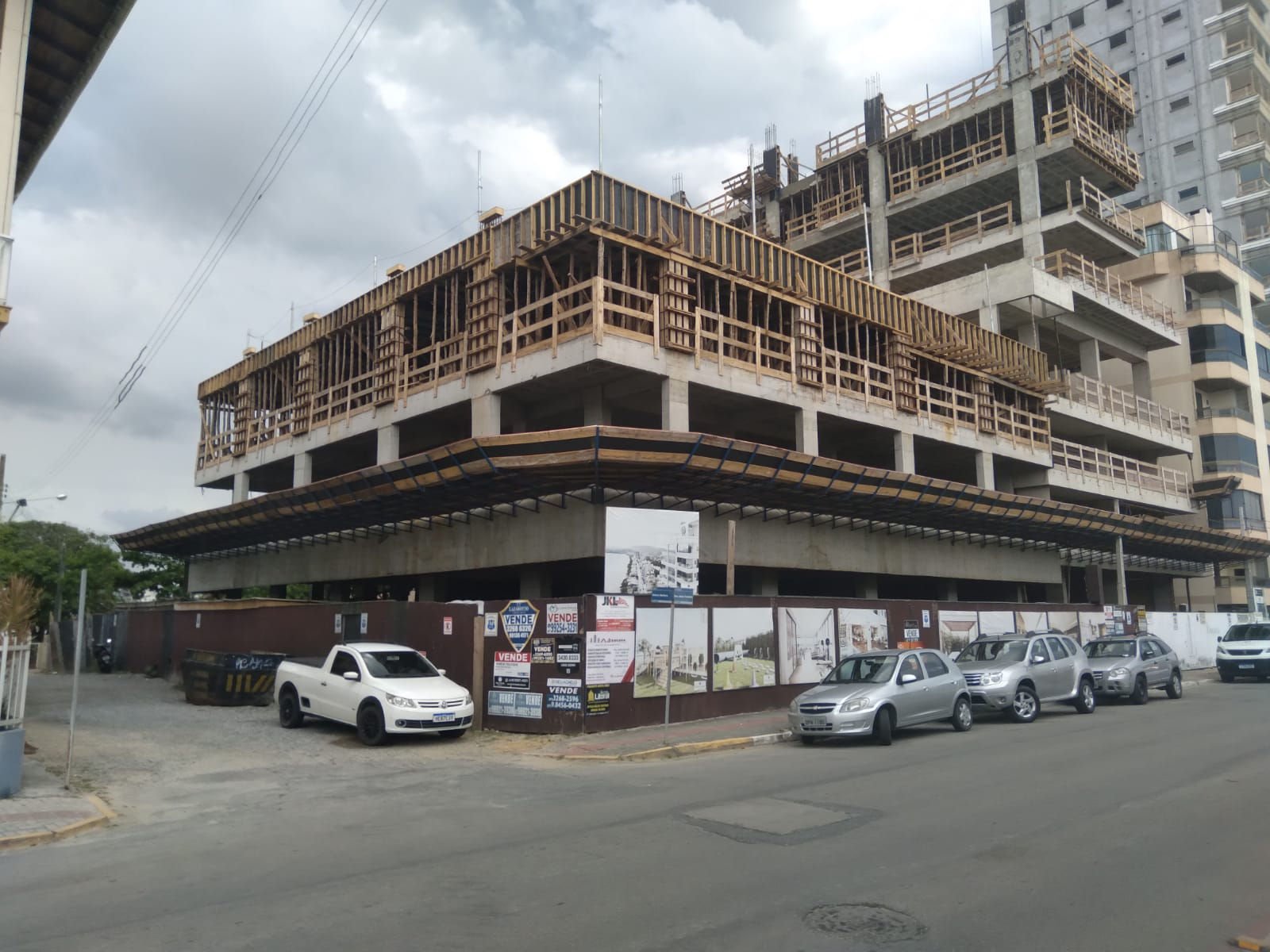 Spazio Marine Residenziale — andamento da obra, GR&P Construtora, Balneário Perequê, Porto Belo SC