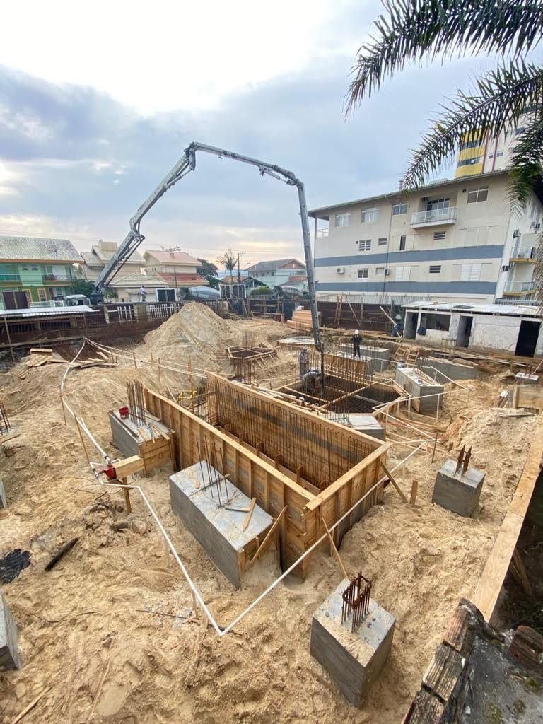 Spazio Marine Residenziale — andamento da obra, GR&P Construtora, Balneário Perequê, Porto Belo SC
