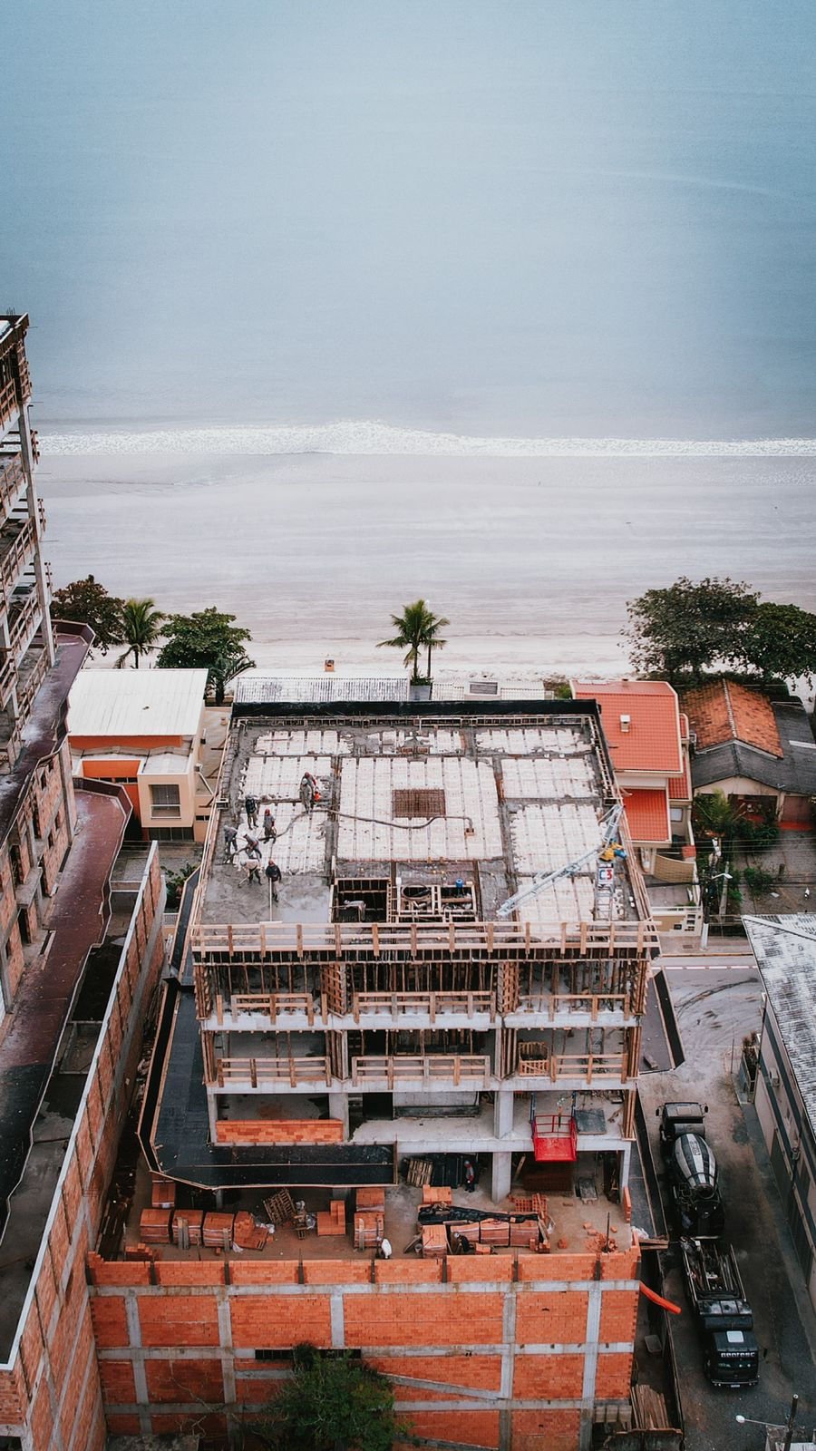 Spazio Marine Residenziale — andamento da obra, GR&P Construtora, Balneário Perequê, Porto Belo SC