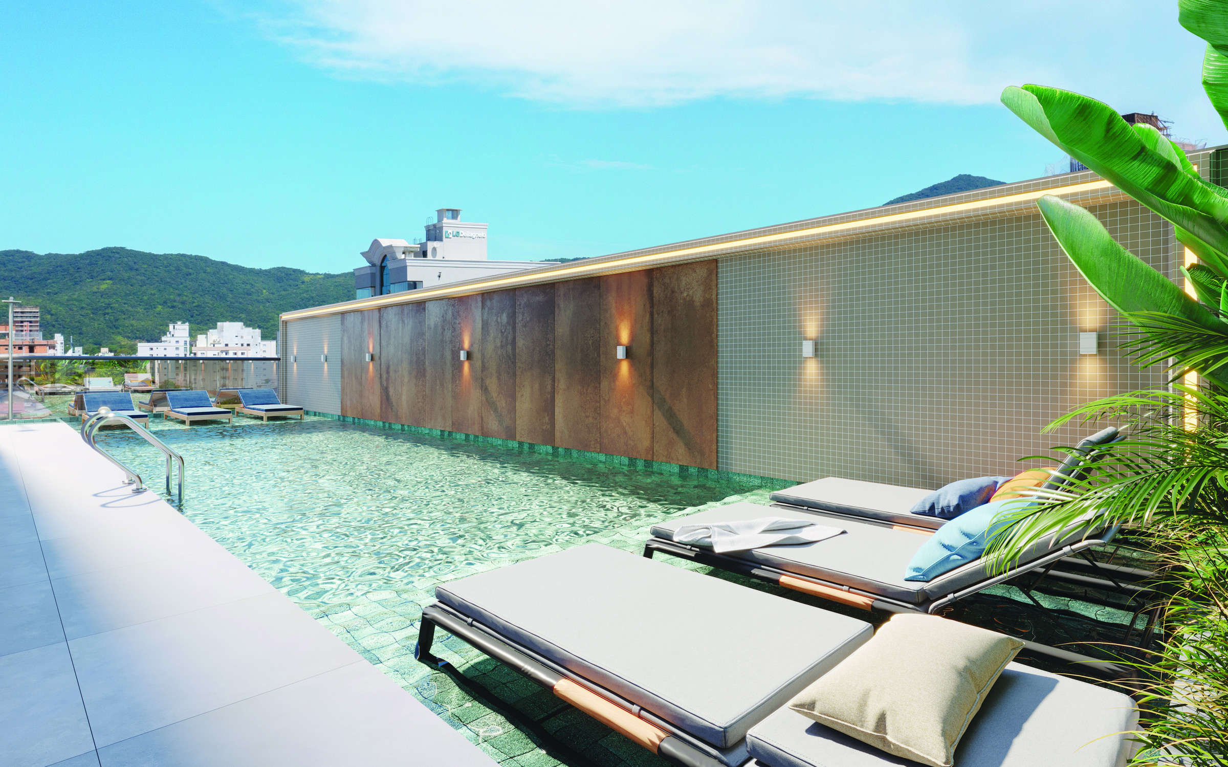 Villa Montemerano — Piscina adulto com prainha e espreguiçadeiras no pavimento de lazer, Villa Montemerano Residence, Justus Incorporadora, Balneário Perequê, Porto Belo SC