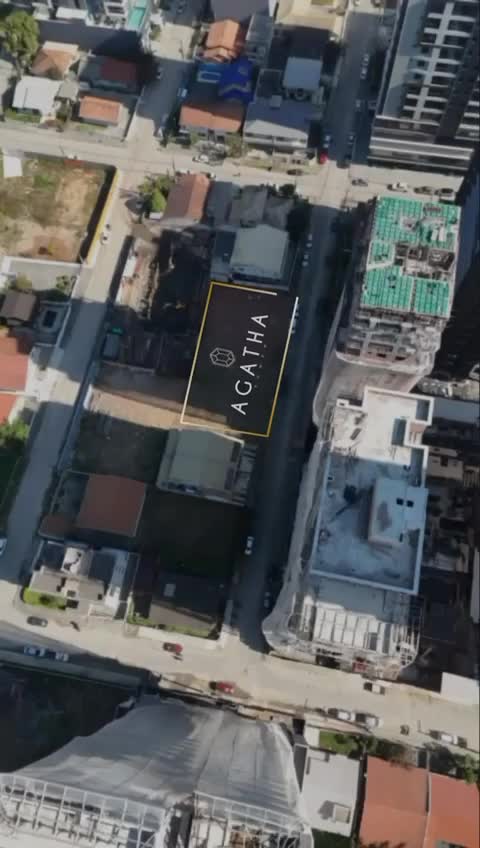 Agatha Tower — vídeo · Localização, Porto Belo SC
