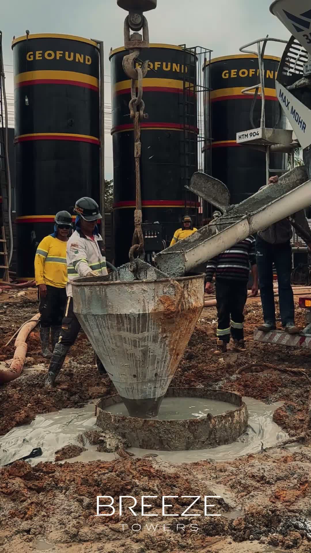 Breeze Towers — vídeo · Diário de obra 25/08/26, Porto Belo SC