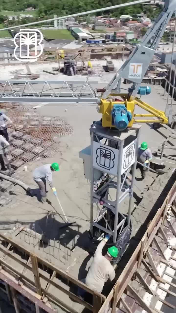 Brickell Business — vídeo · Concretado o Pavimento 12, Porto Belo SC