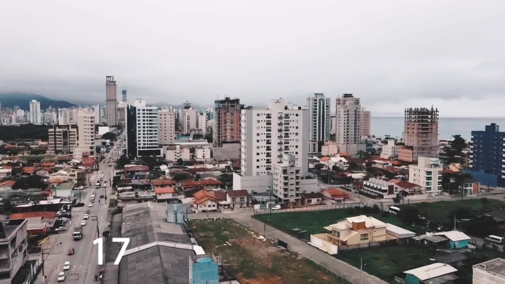 Positanni — vídeo · Drone Positanni, Porto Belo SC