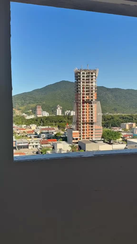 Residencial Tarumã — vídeo · Tour Apartamento 15 andar, Porto Belo SC